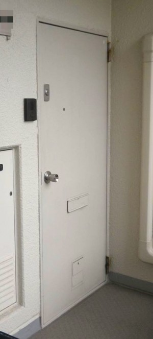 12a01df30b4c636a798f6c8637b95123