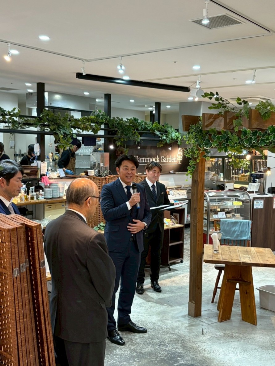 e33d252a59e048bd0eeb11fe715b98c9